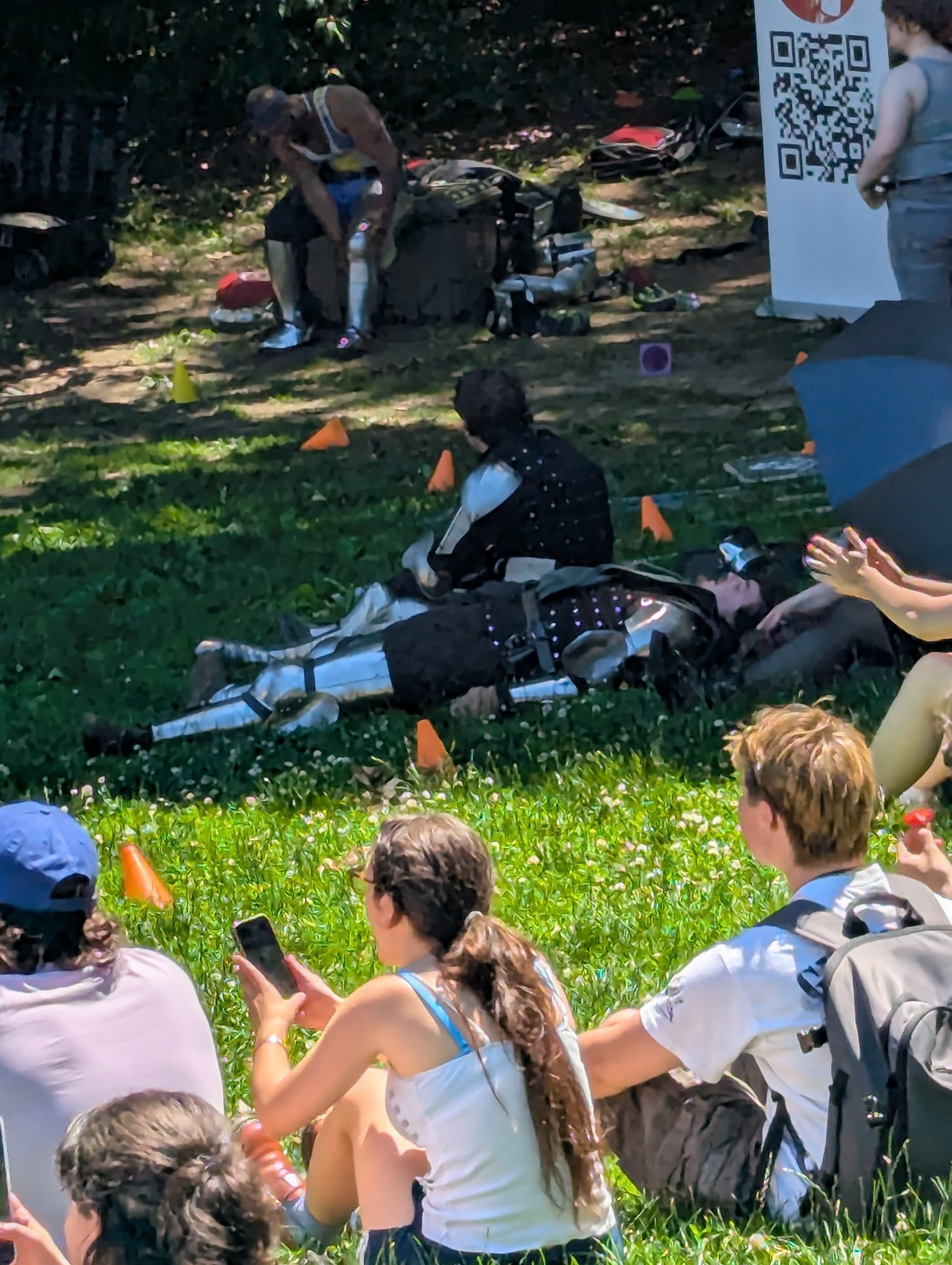 Sir Simon and the Central Parker resting after the fight. It was so hot out!
