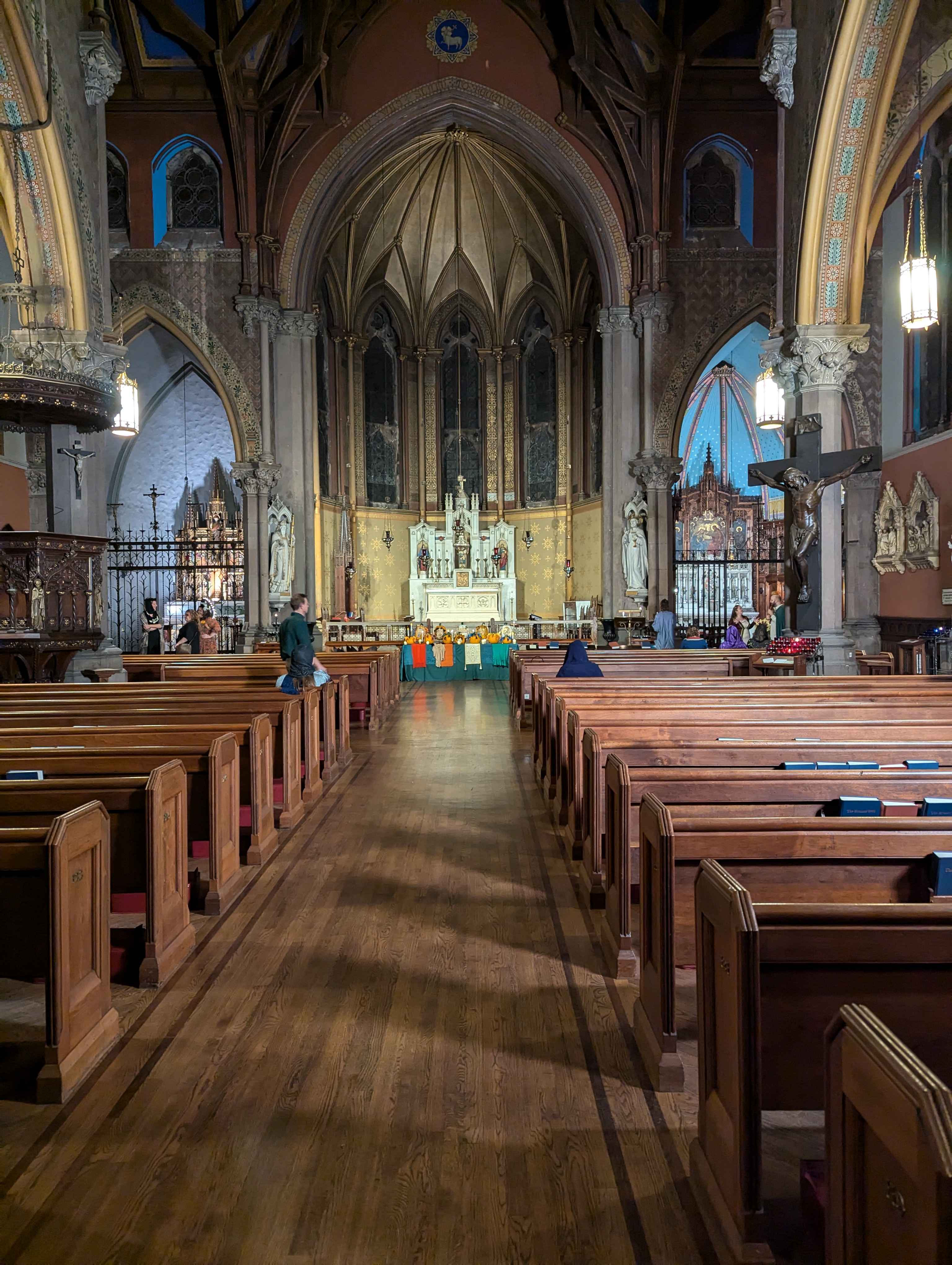 A picture from the entrance of the church. It's so pretty!