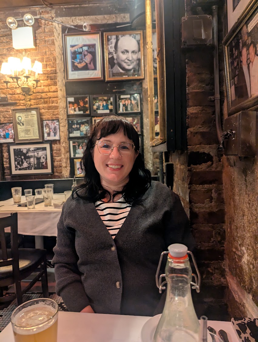 Jen looking cute while we wait for our food.